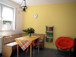 big_14723844_0_250-188