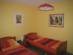 big_14723849_0_250-188