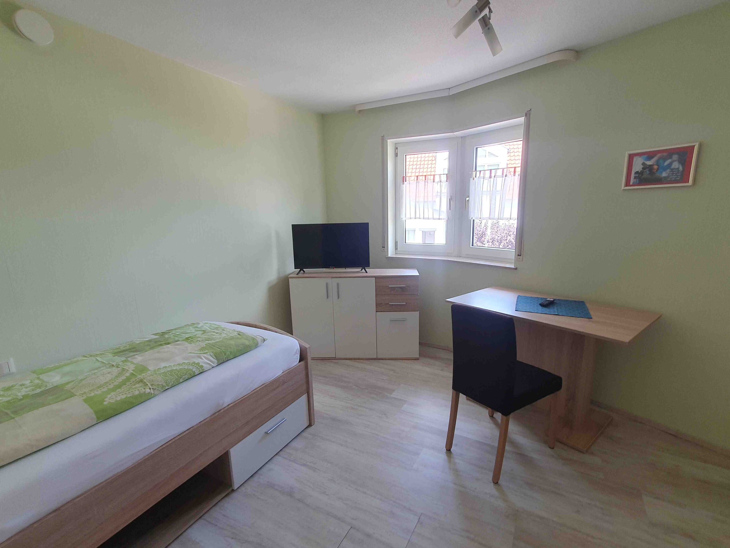 ferienwohnung-pension-lichtenwald-zimmer-eins